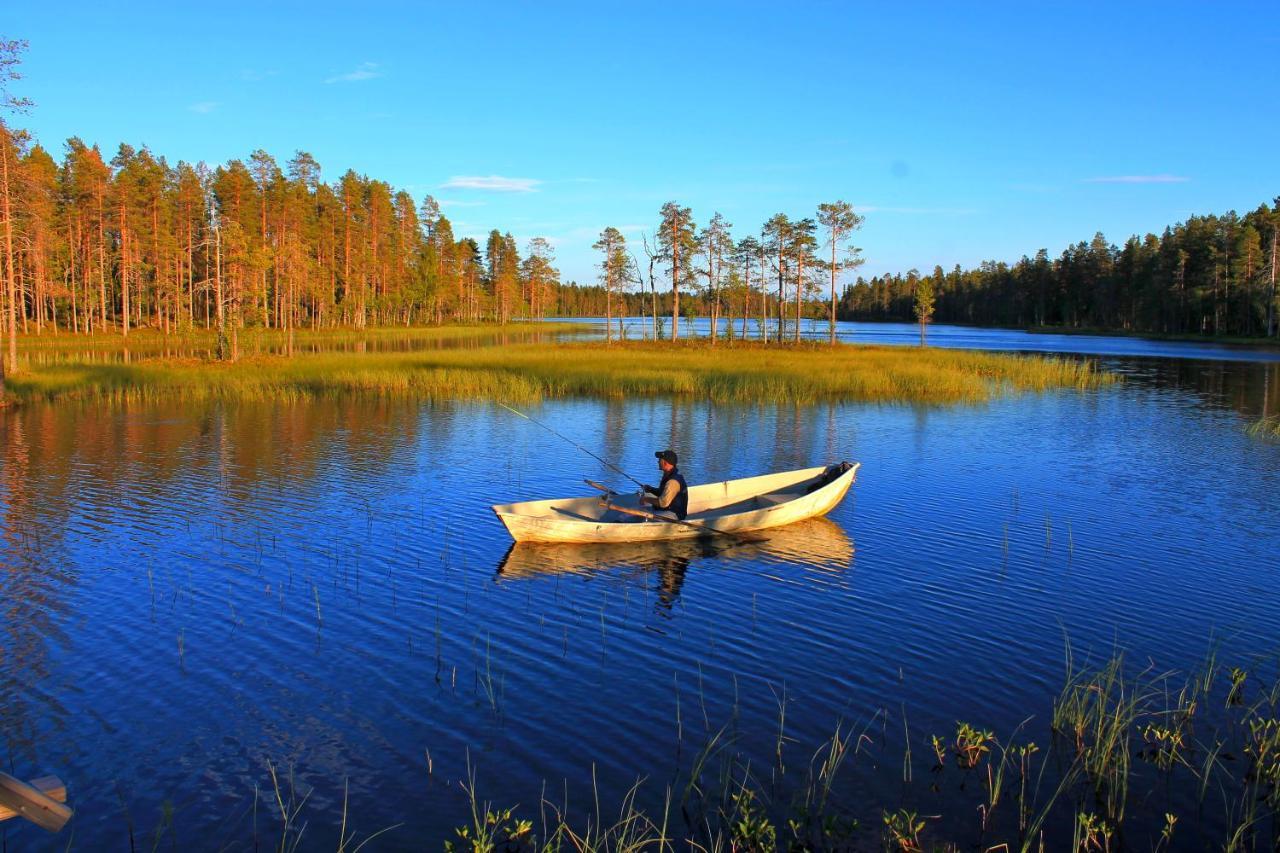 Laahtanen Camping Hotel Ristijärvi Exterior foto